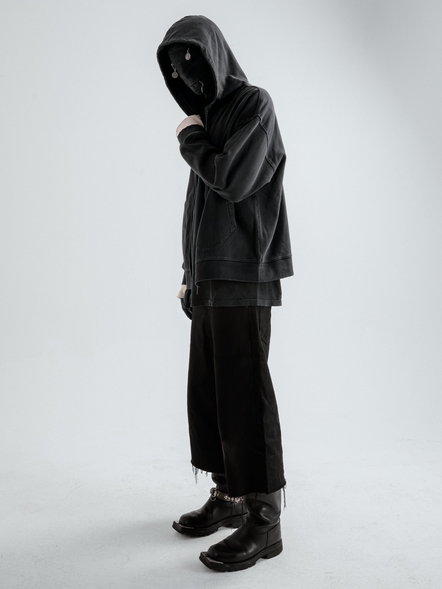 JOEY HOODED SWEATSHIRT